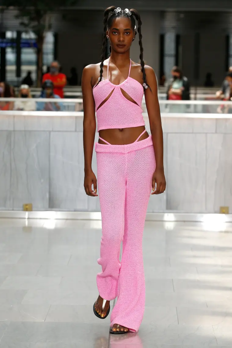el crop top muy moderno