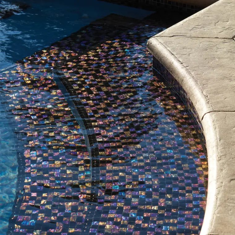 estilo de losas coloridas para la piscina