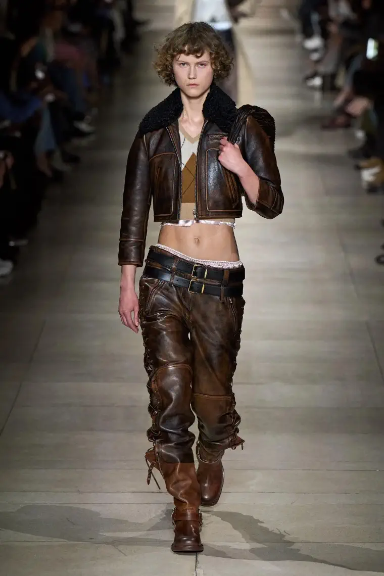 Tips-miu-miu-fall-2022-ready-to-wear-paris