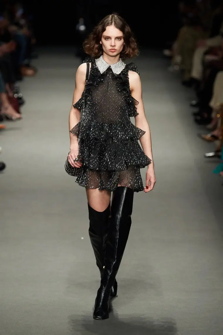 Coleccion-alberta-ferretti-fall-2022-ready-to-wear