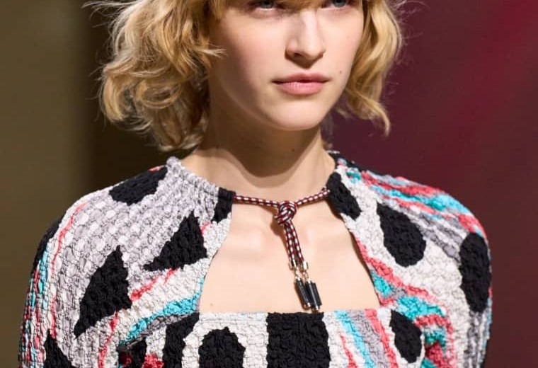 Crochet blonde Hermes primavera 2023