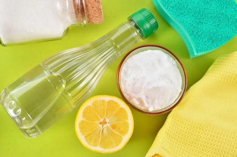 bicarbonato de sodio y limón en la limpieza