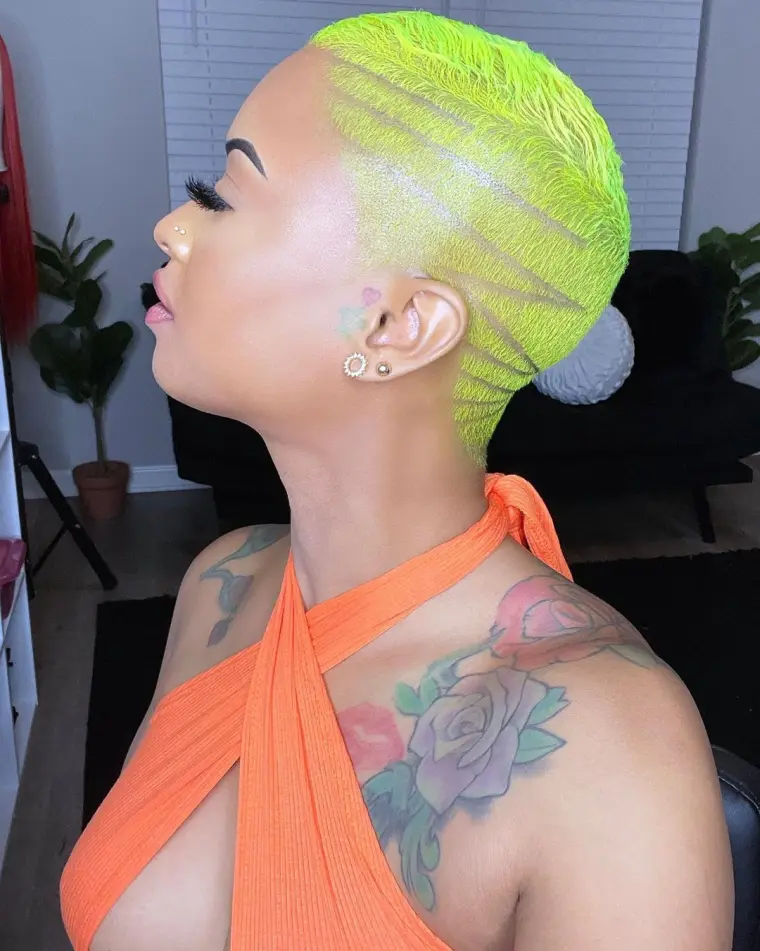 opções de cores de cabelo neon