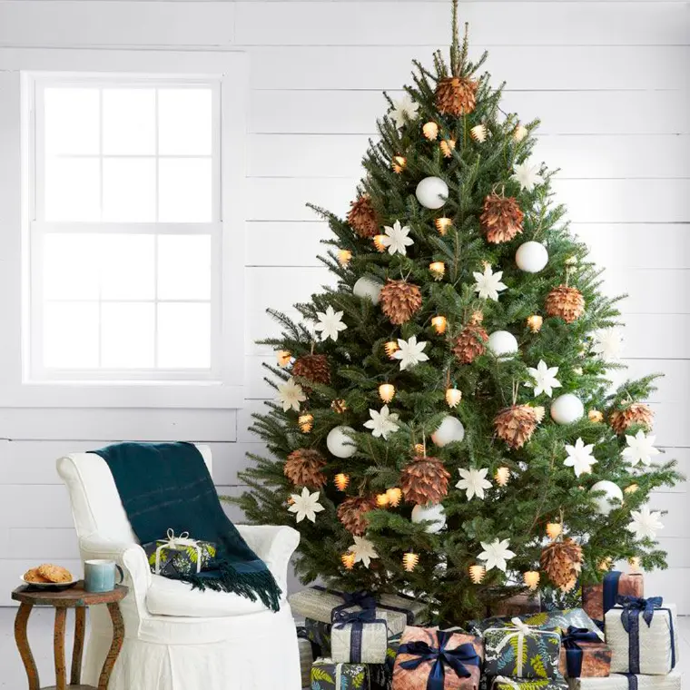 siente la magia navideña con un árbol de verdad