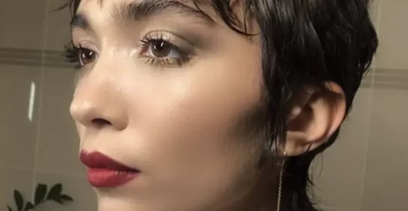 tendencias de peinado para mujeres 2023-pixie-mullet