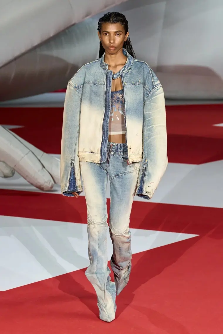 tendência da moda 2023 jeans lavado