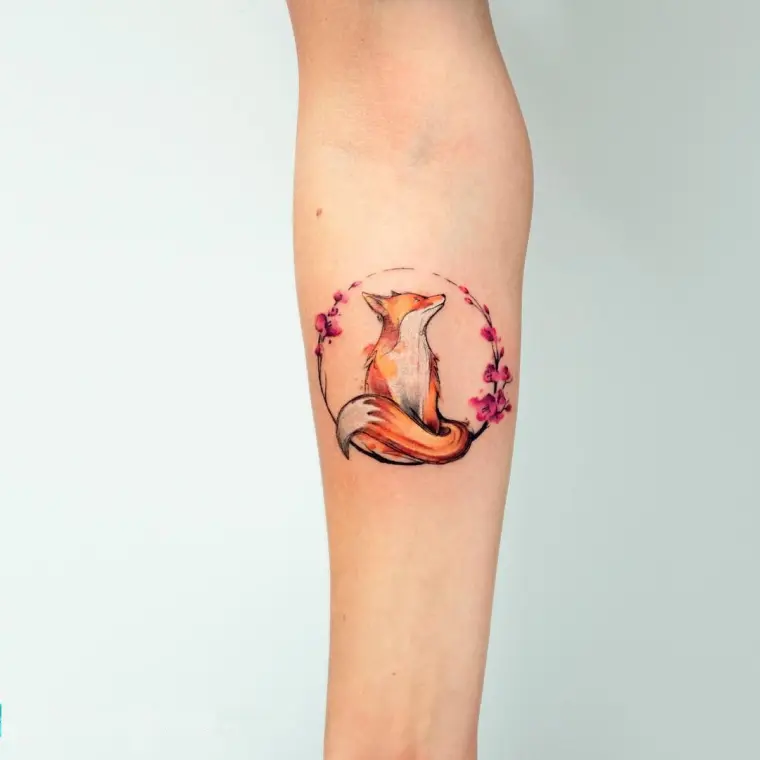 tatuagens mulher animais raposa