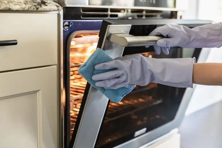 cómo limpiar el horno con productos caseros