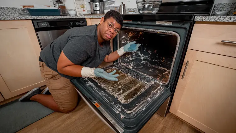 cómo limpiar el horno de la cocina