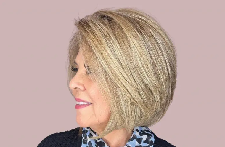 Cortes de cabelo que rejuvenescem com 60 corte de seios volumosos