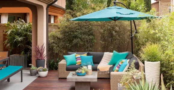 La sombrilla es ideal en espacios libres de jardín