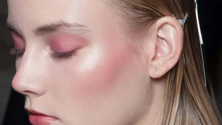 rubor moda tendencia 2023 mujer