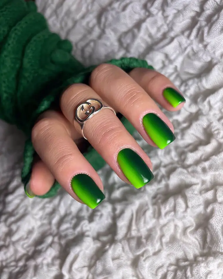 bright green color for nails