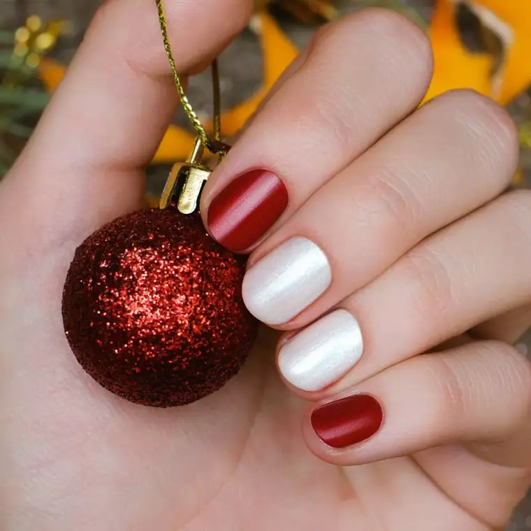 que color de uñas para navidad